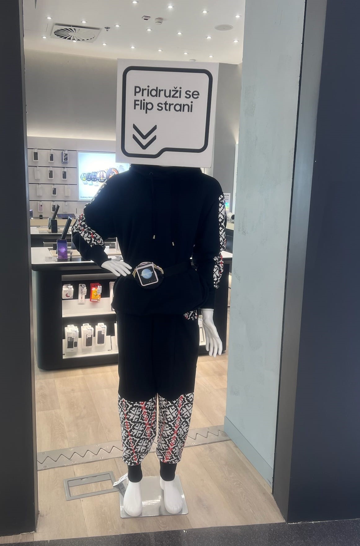 Samsung Galaxy Z Flip5 in JKH identity