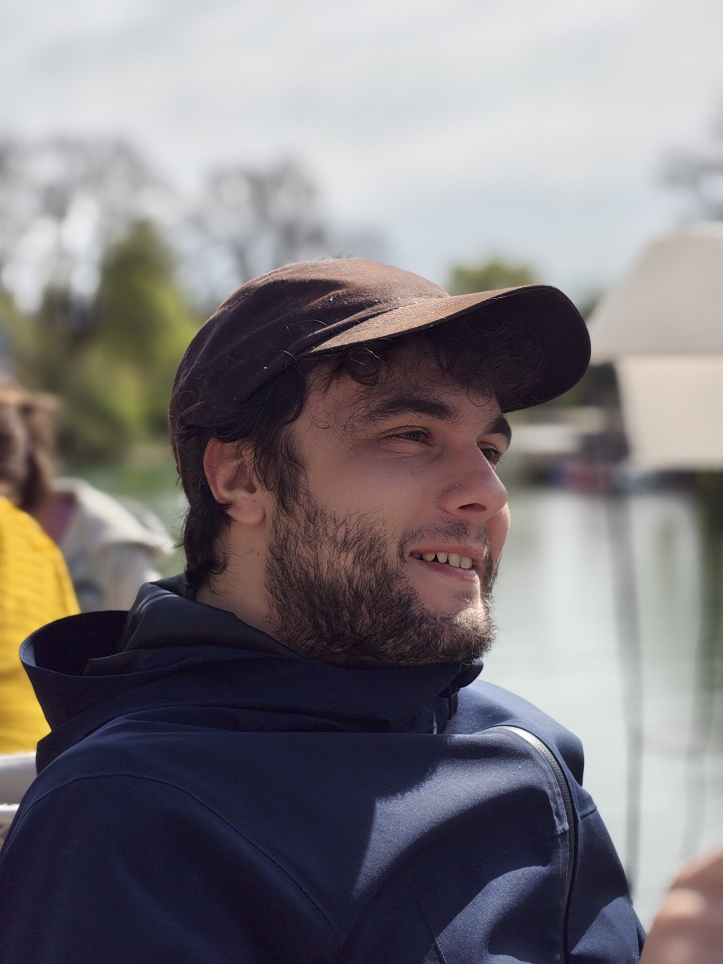 Nothing Phone (4a) Pro (Portret)