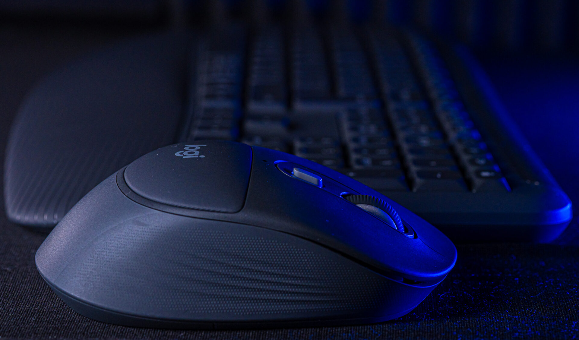 LOGITECH SIGNATURE COMFORT PLUS MK880