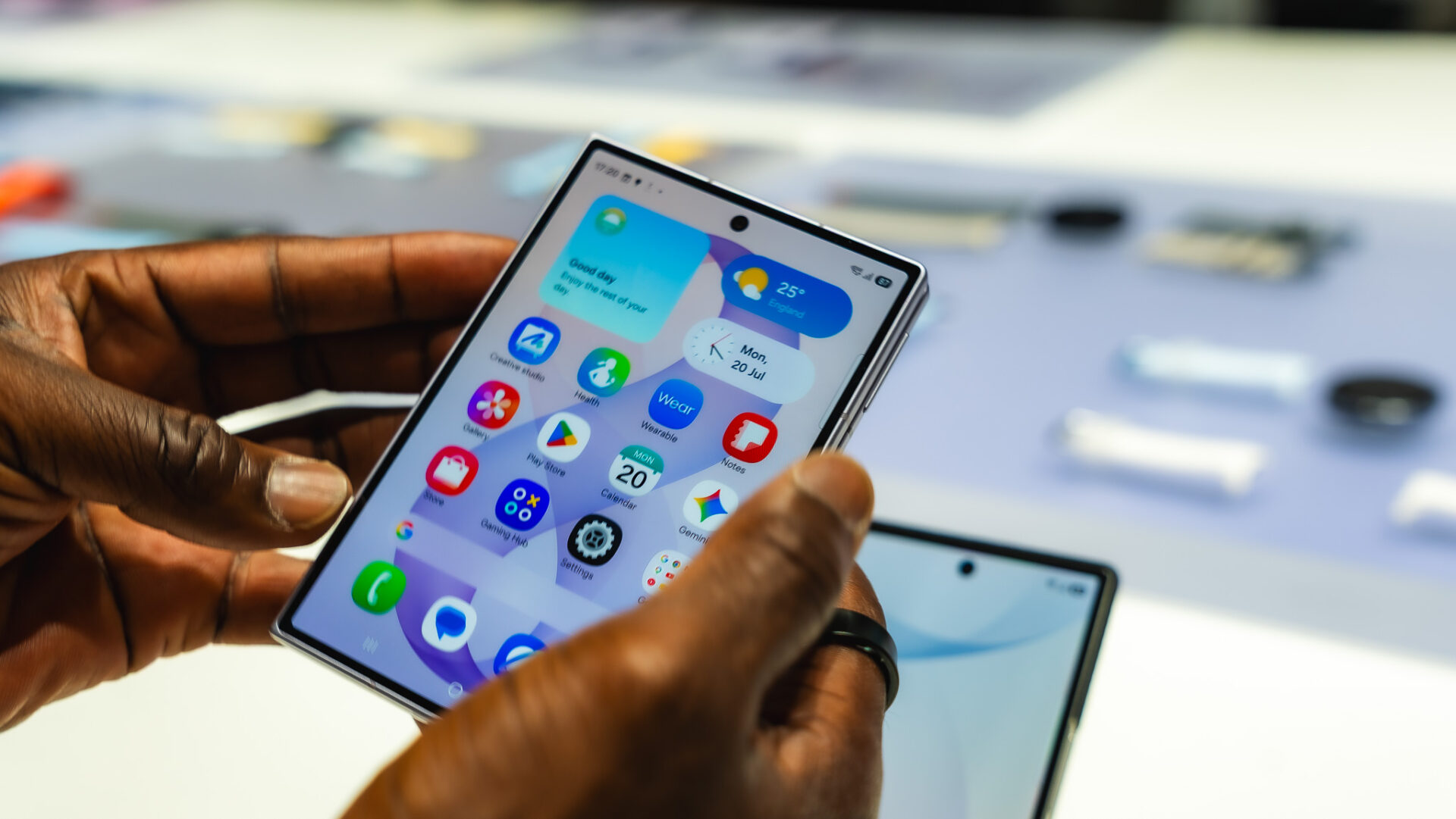 Galaxy Fold8