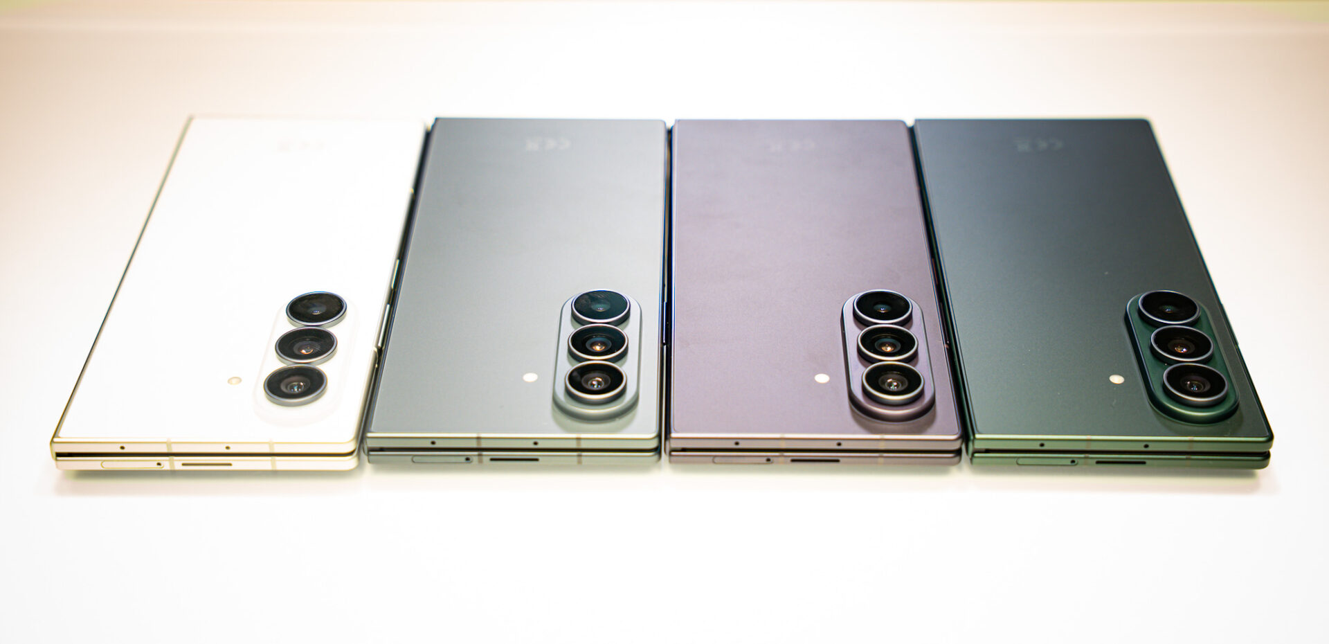 Galaxy Fold8 Ultra