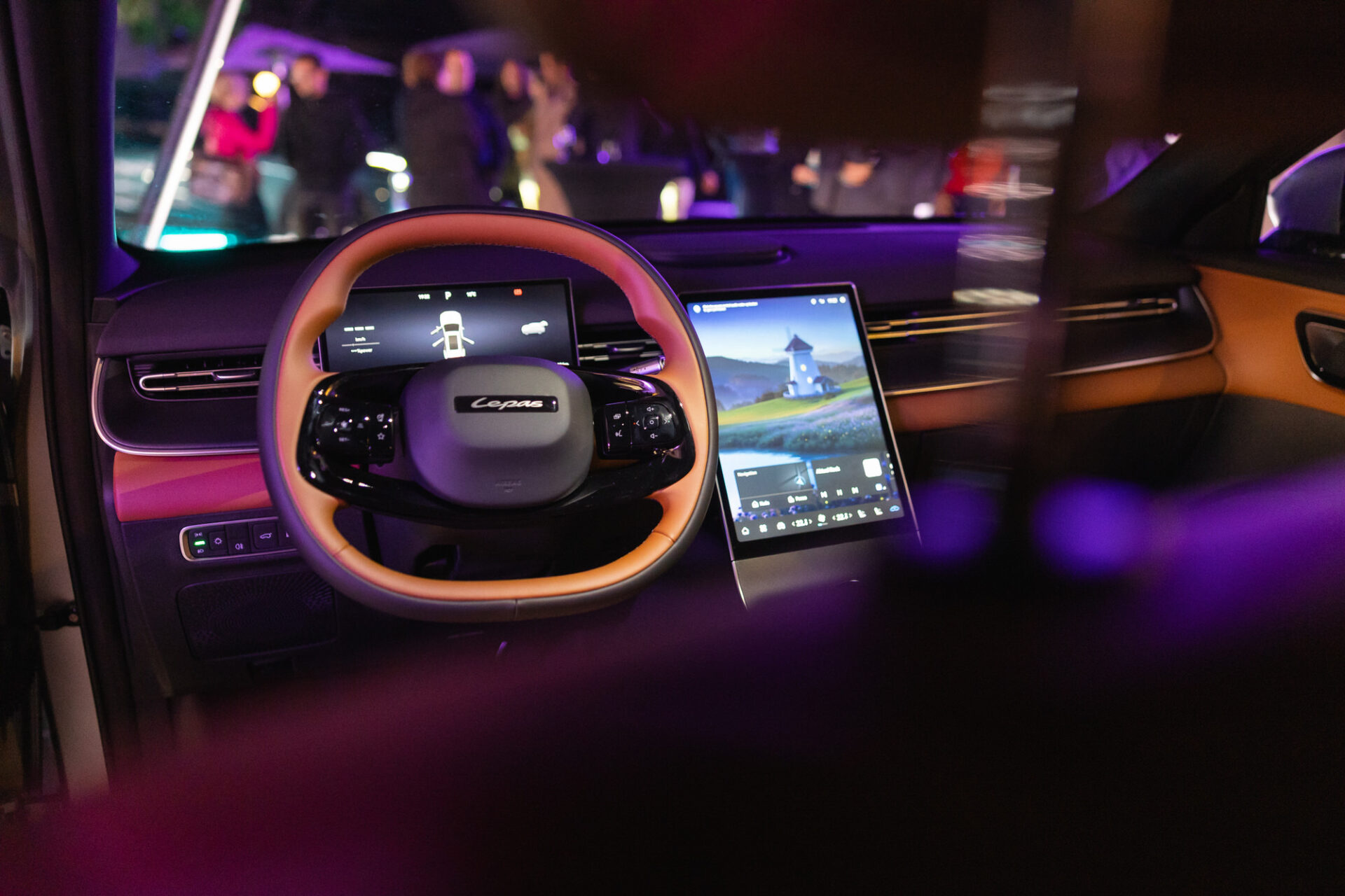LEPAS L8 PHEV